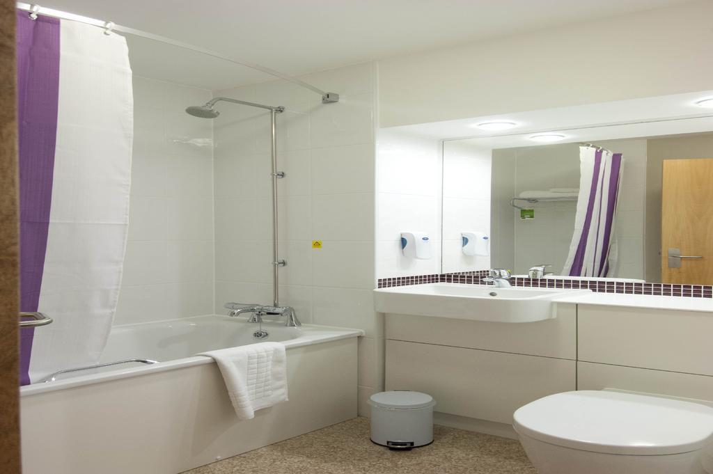 Premier Inn Kidderminster Luaran gambar